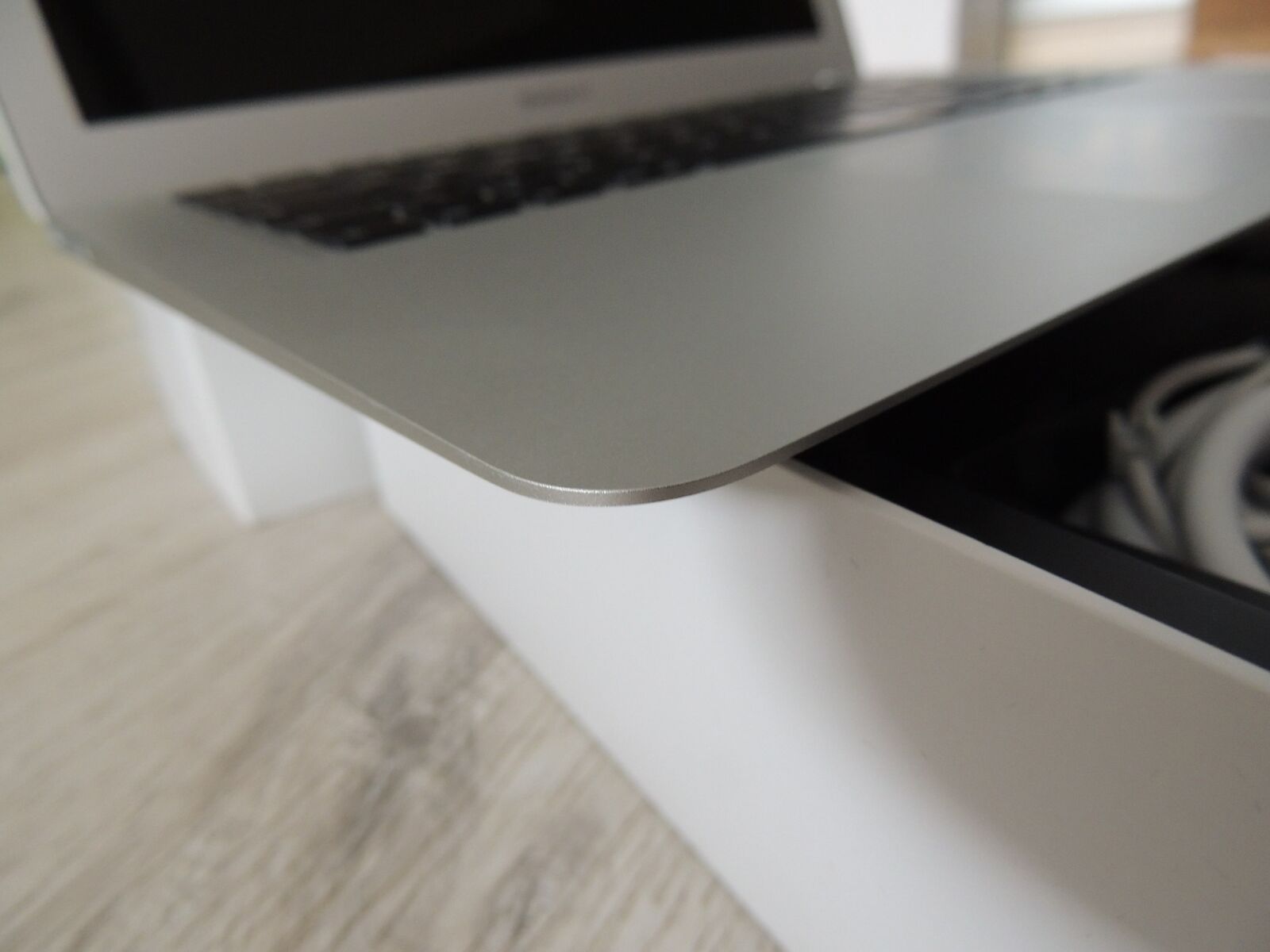 Macbook Air 13 2017 НОВИЙ стан i5 / 8GB / SSD 128GB