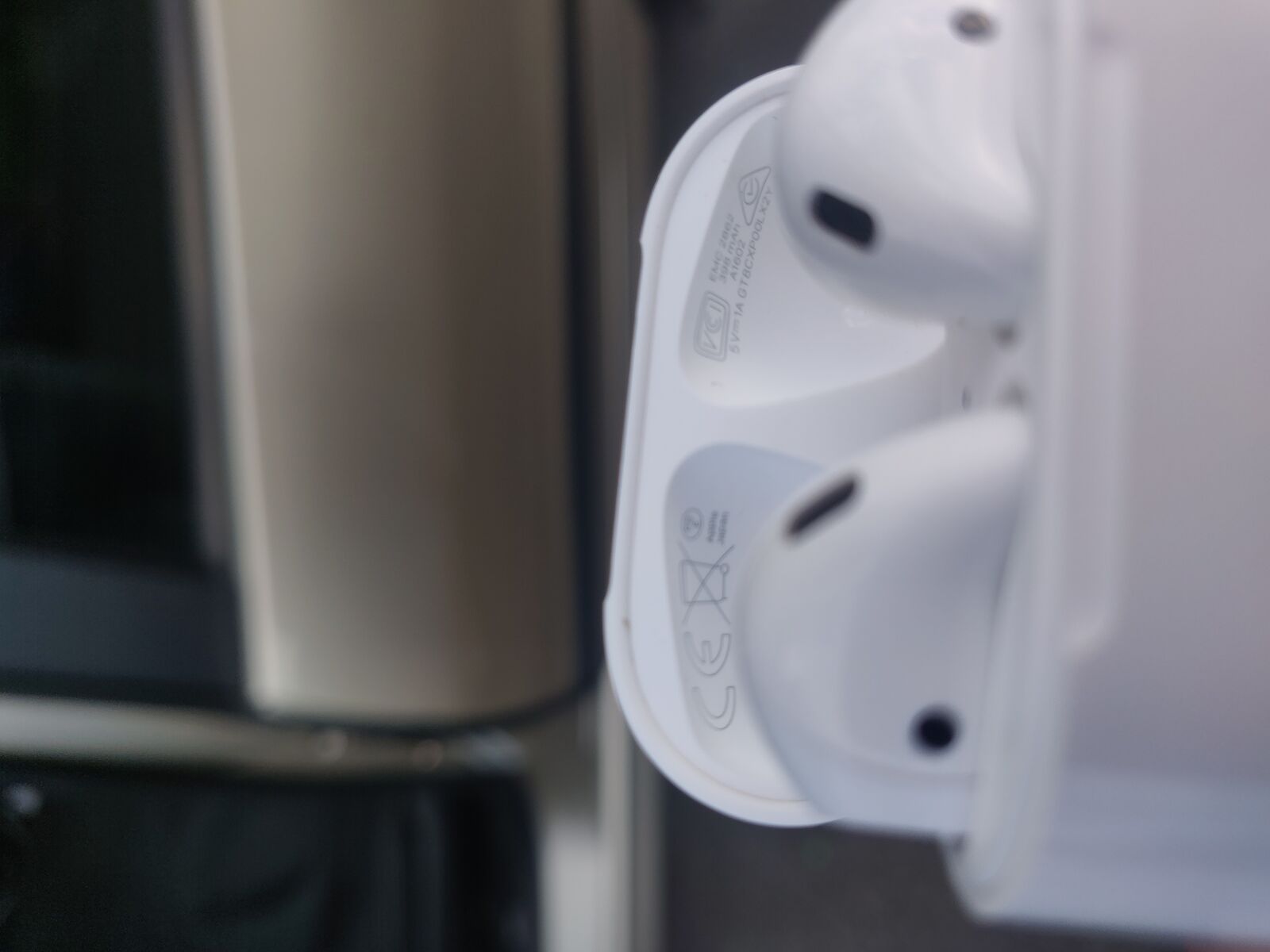Airpods 2 оригинал б/у