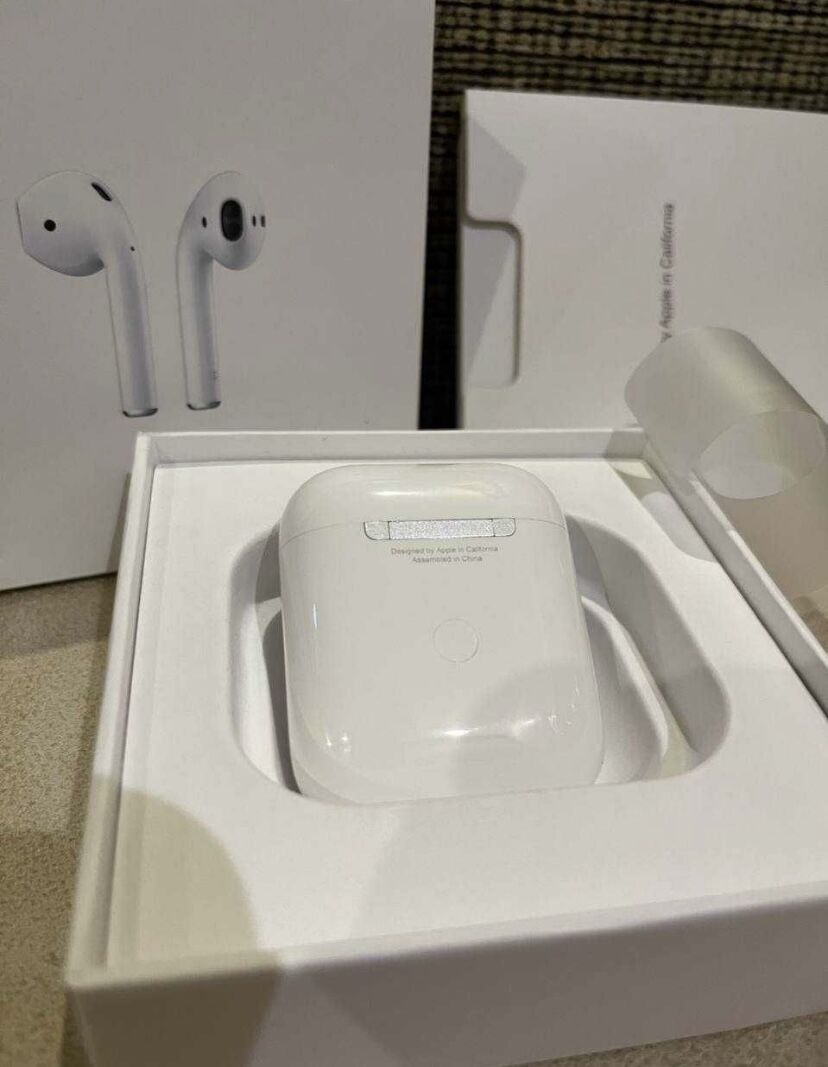 AirPods 2 идеальное состояние 