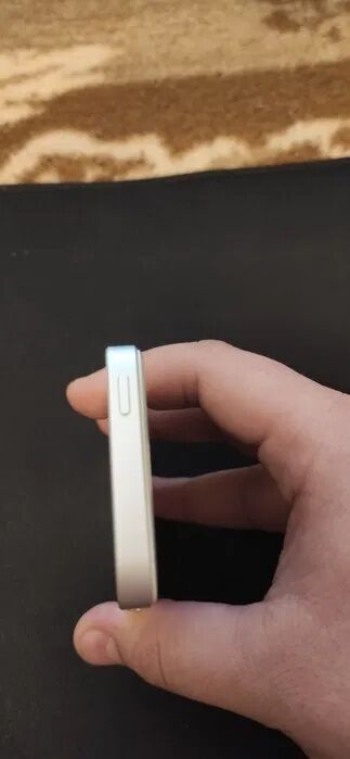 IPhone SE 32gb Silver Идеальный