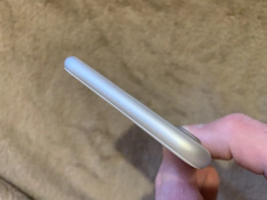 IPhone 7 32gb Silver Идеальный