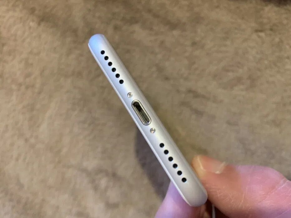 IPhone 7 32gb Silver Идеальный