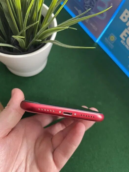 IPhone XR 64gb Red Идеальный