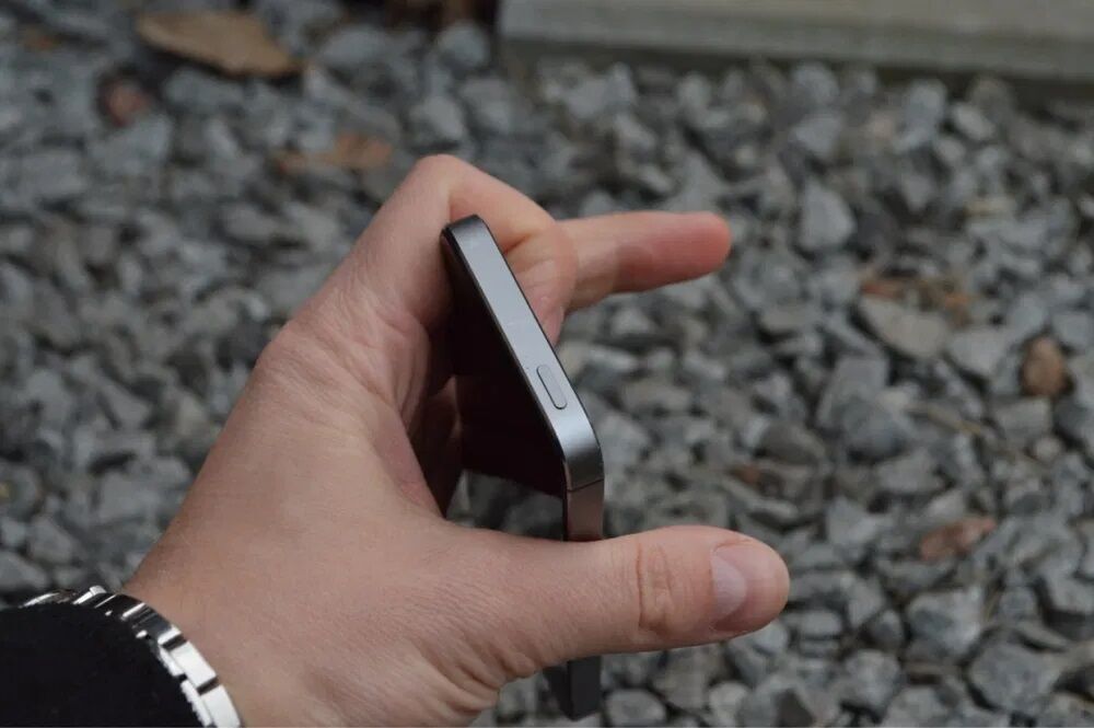 IPhone 5S 16gb Space Gray Идеальный