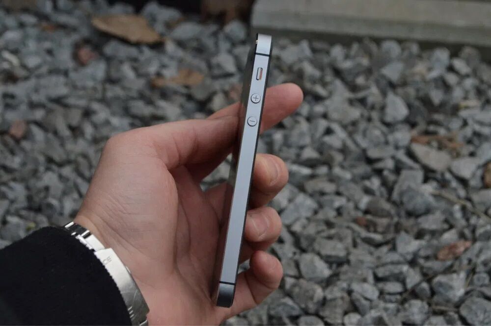 IPhone 5S 16gb Space Gray Идеальный