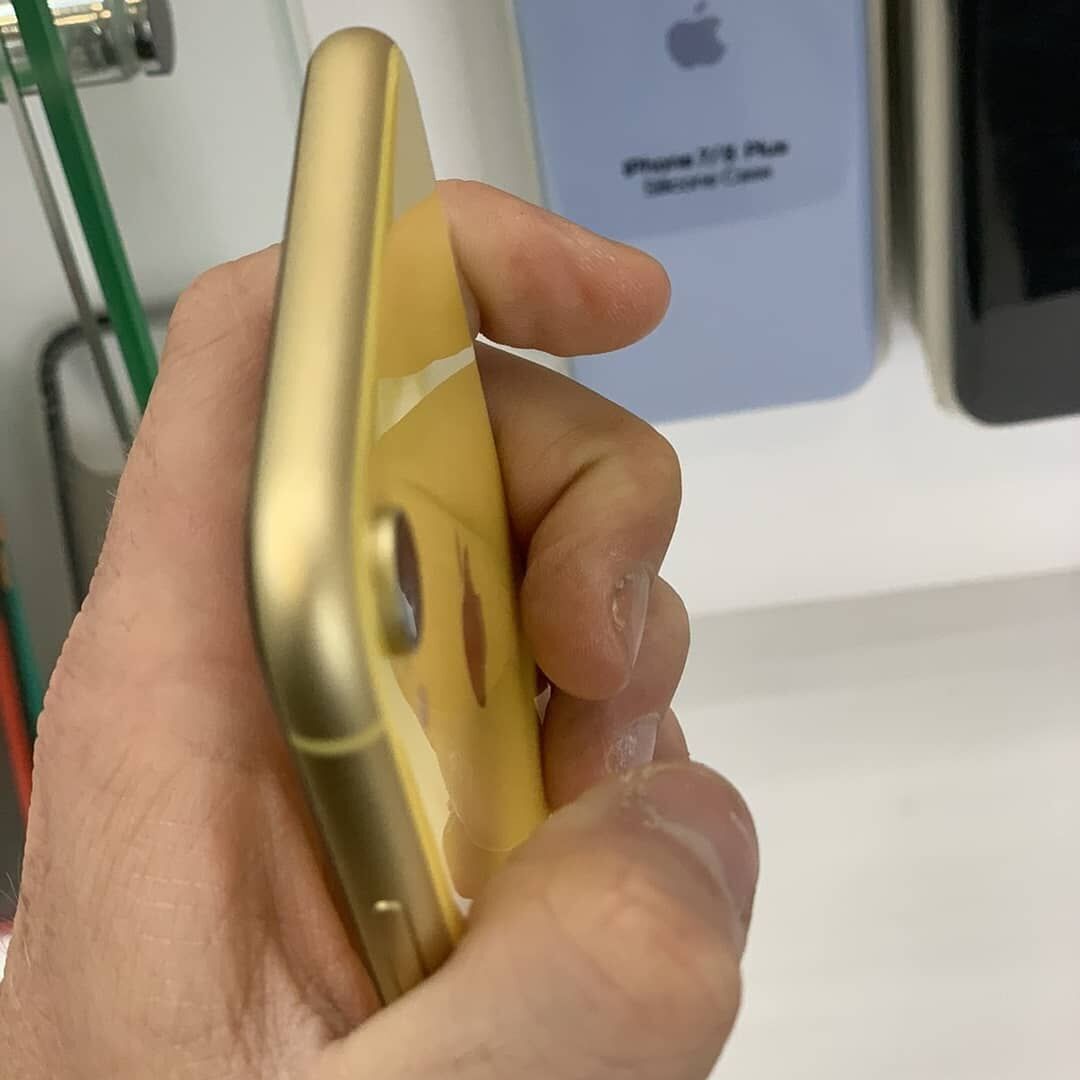 IPhone XR 64gb Yellow Идеальный