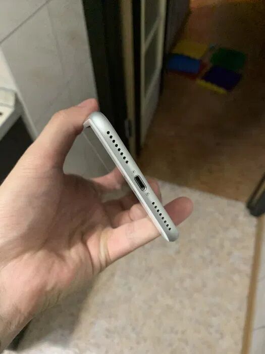 IPhone 8 Plus 256gb Silver Идеальный