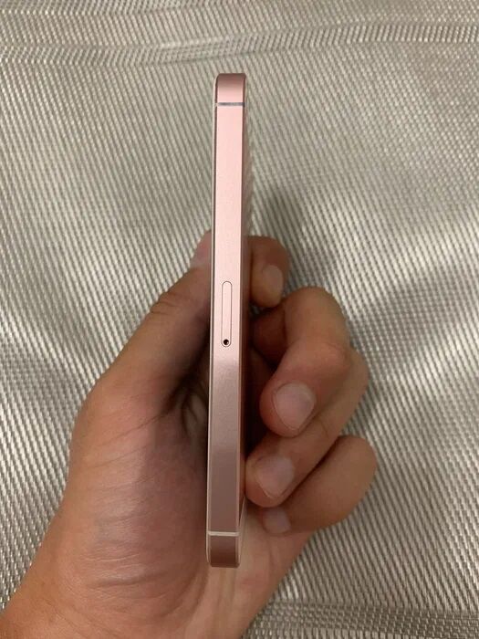 IPhone SE 32gb Rose Gold Идеальный