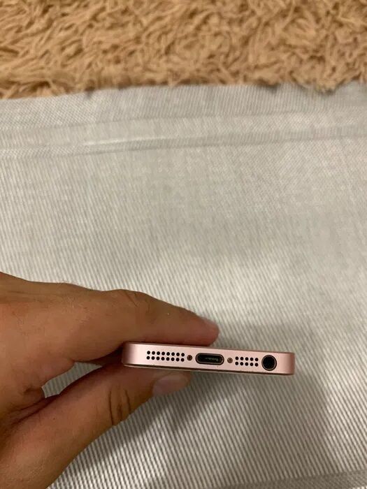 IPhone SE 32gb Rose Gold Идеальный