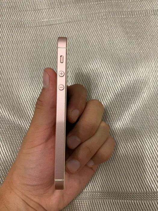 IPhone SE 32gb Rose Gold Идеальный