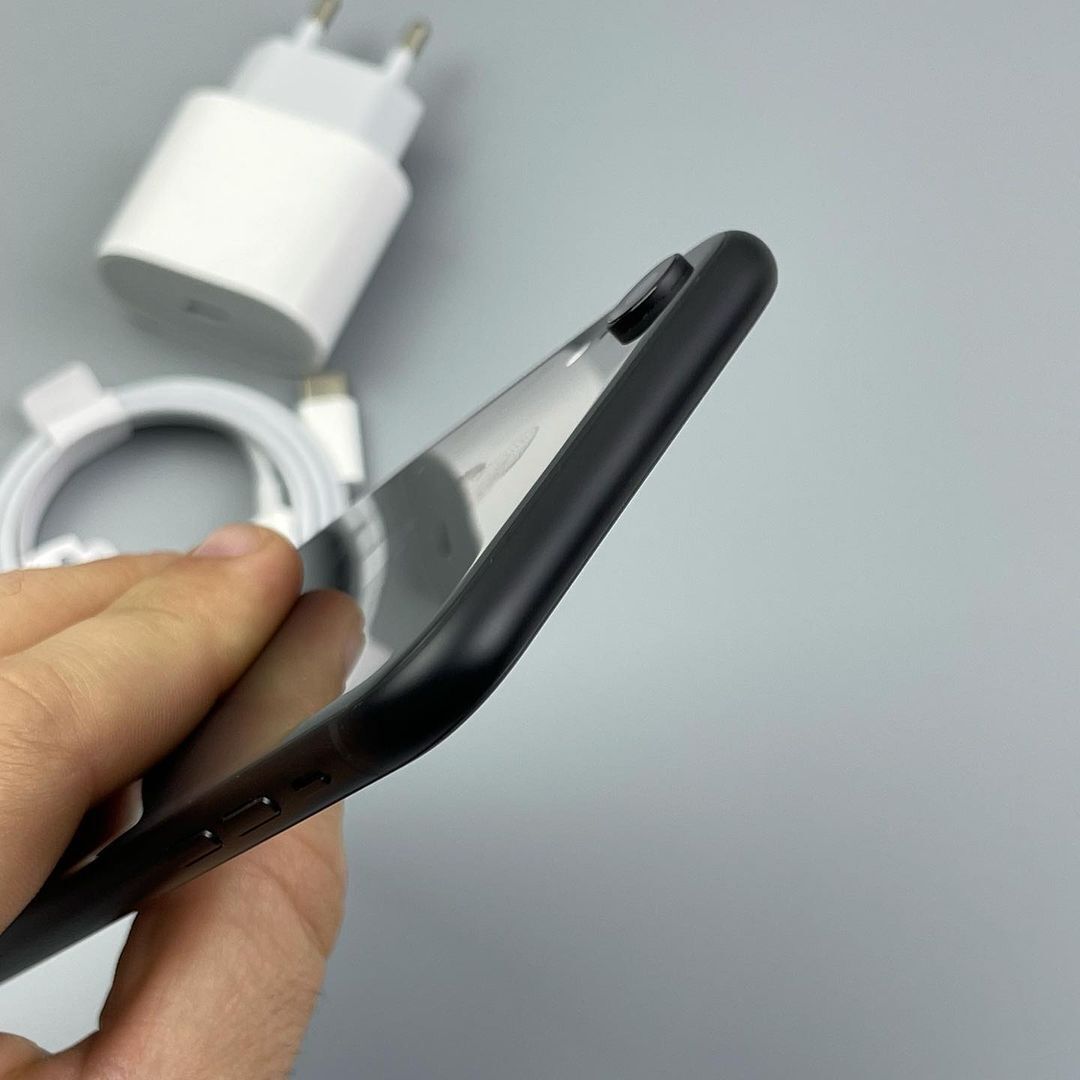 IPhone XR 128gb Black Идеальный