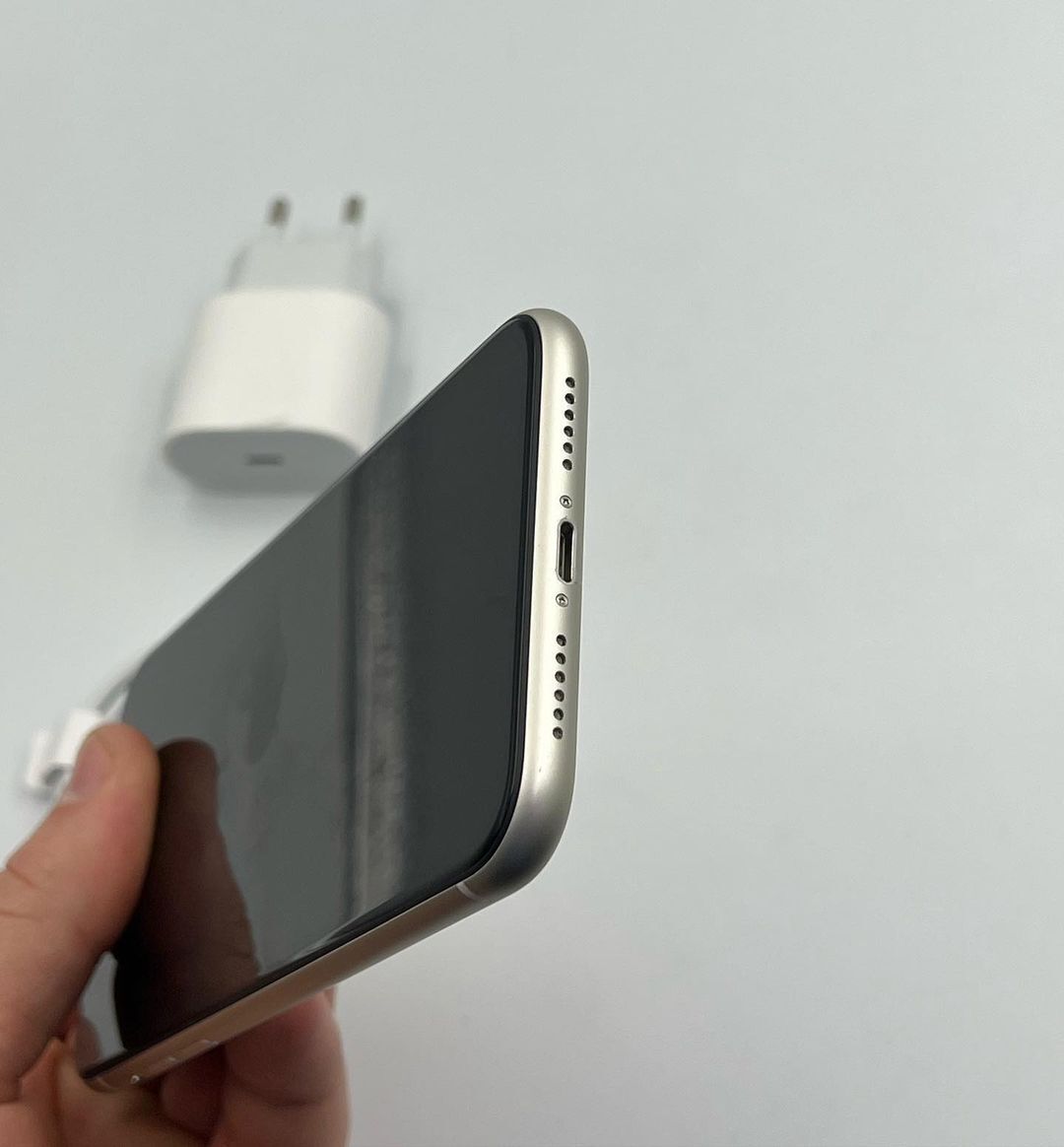 IPhone 11 64gb White Идеальный