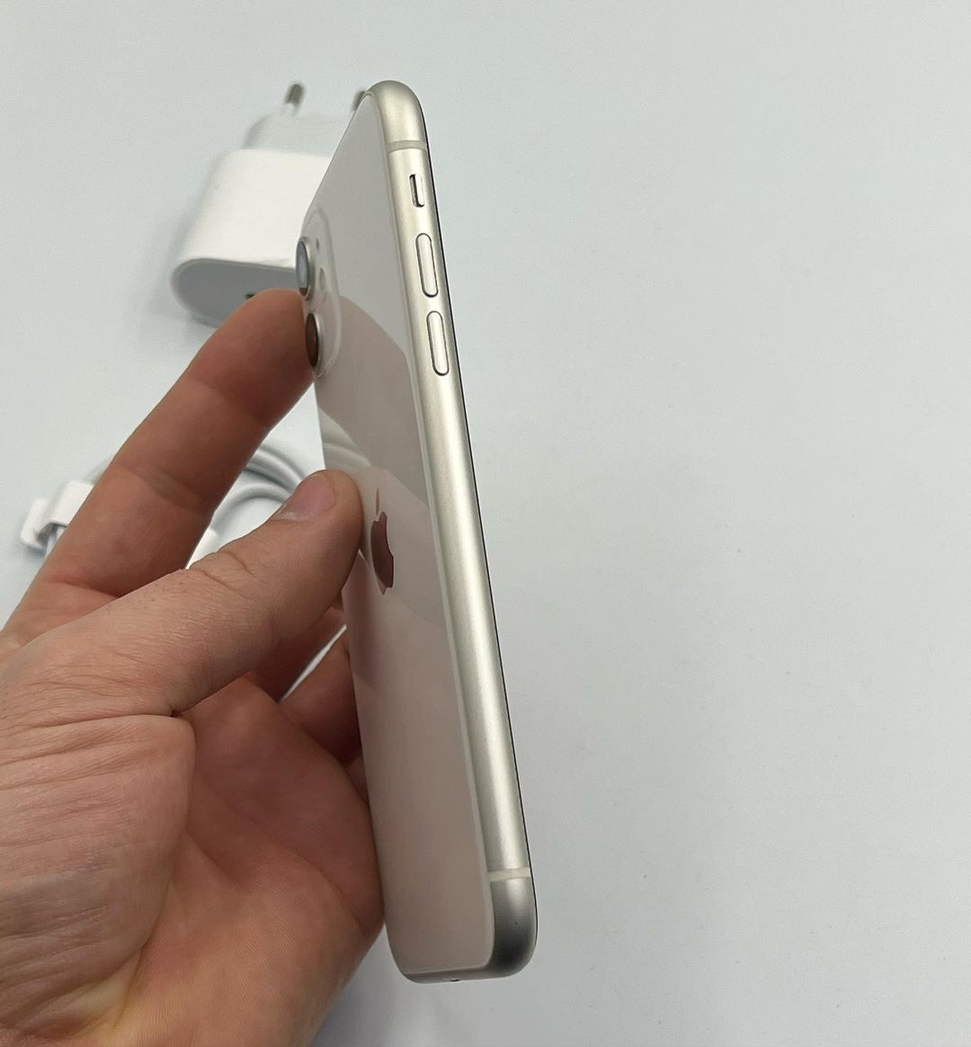 IPhone 11 64gb White Идеальный