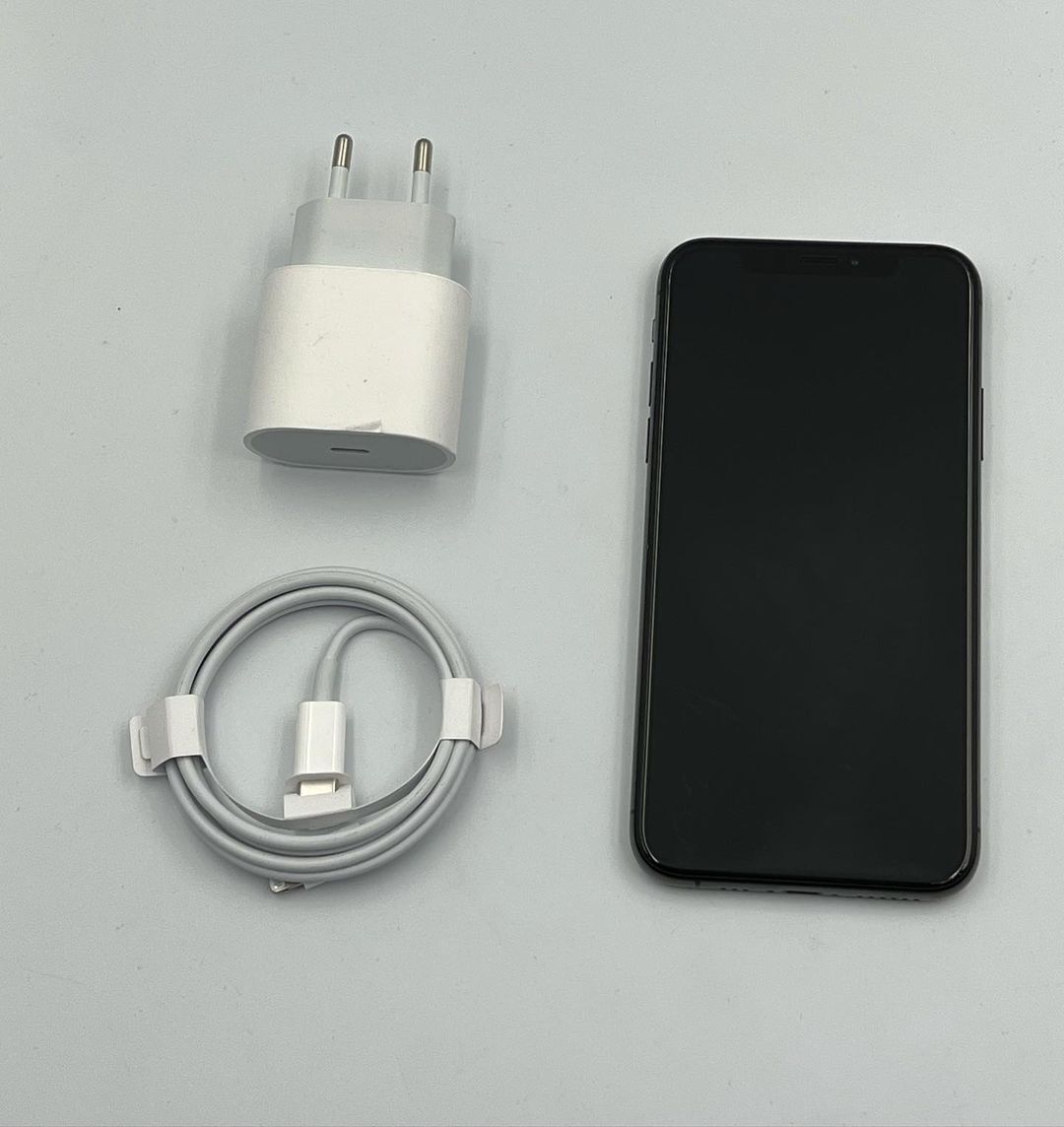 IPhone XS 256gb Space Gray Идеальный