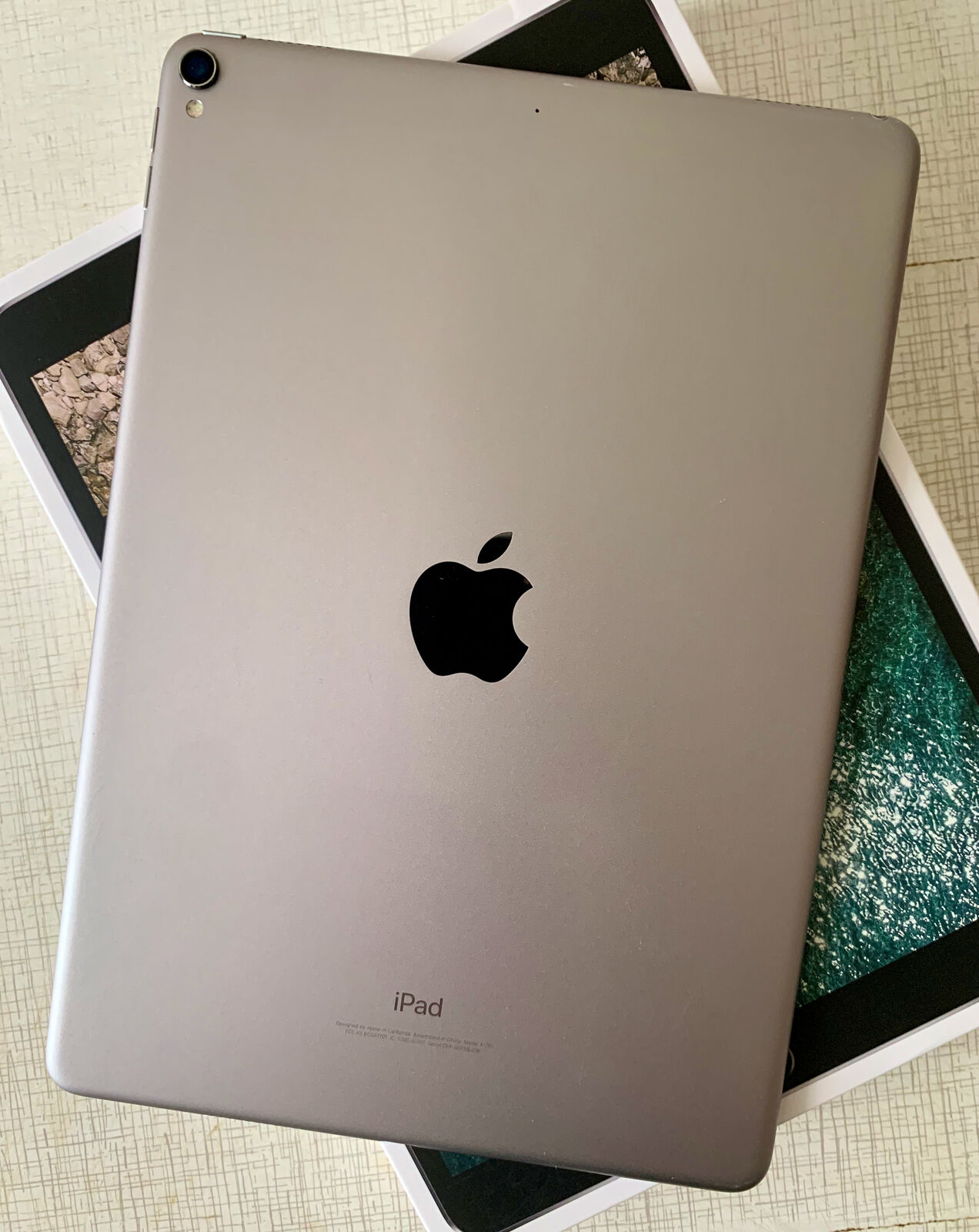 iPad Pro 10.5 64gb станNEW комплект