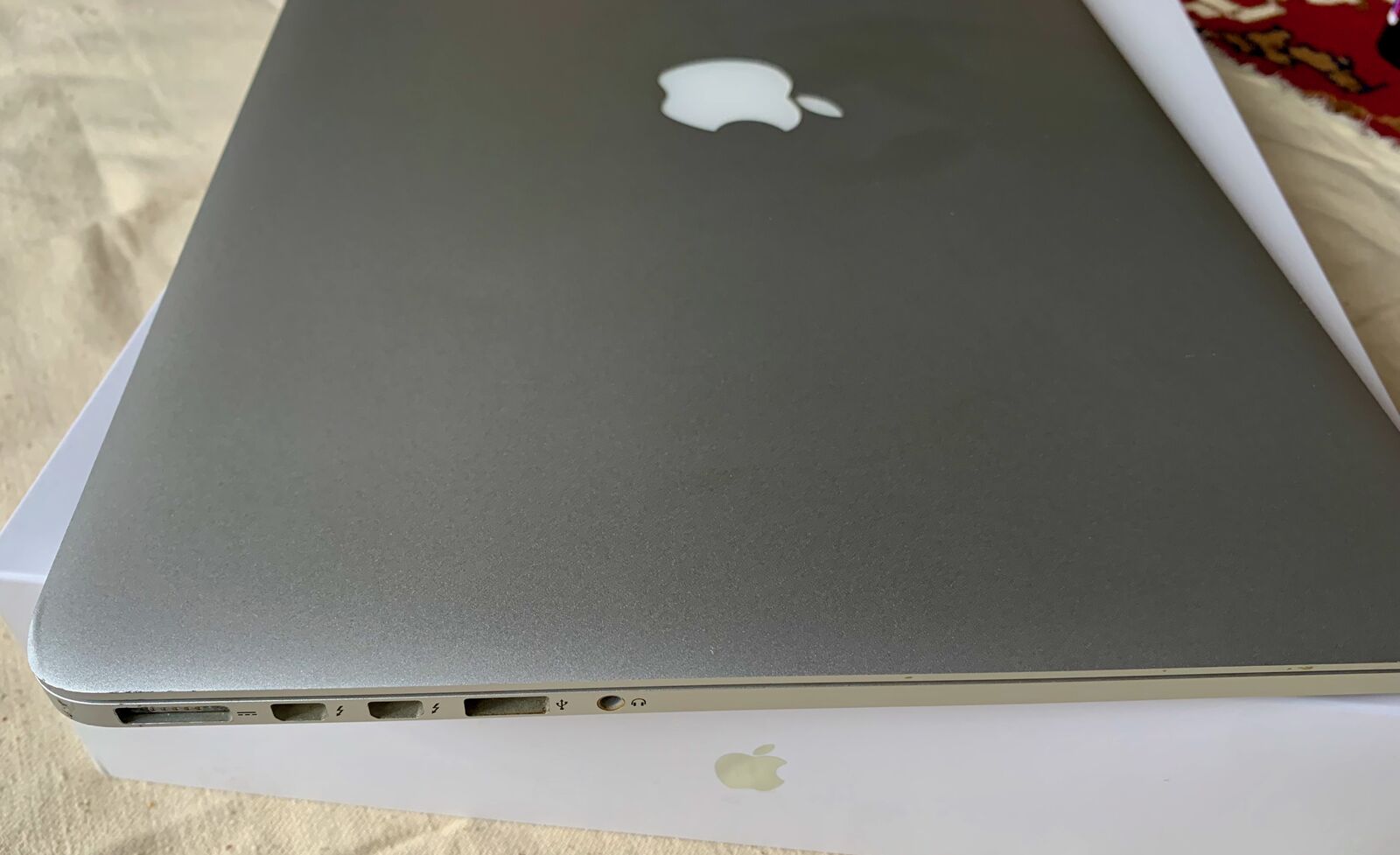 Macbook Pro 15 2014 16/256 повн комплект Гарний стан
