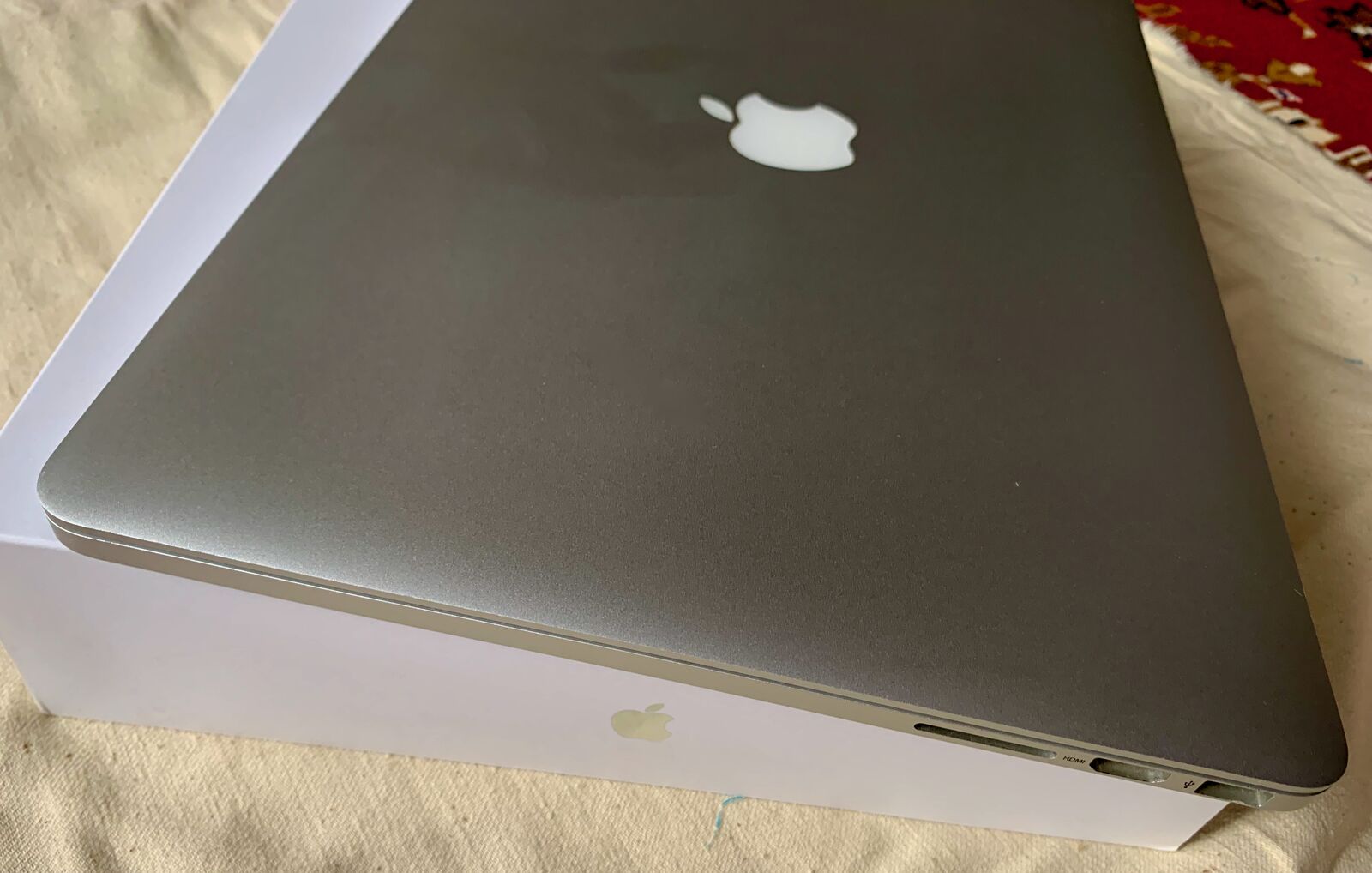 Macbook Pro 15 2014 16/256 повн комплект Гарний стан