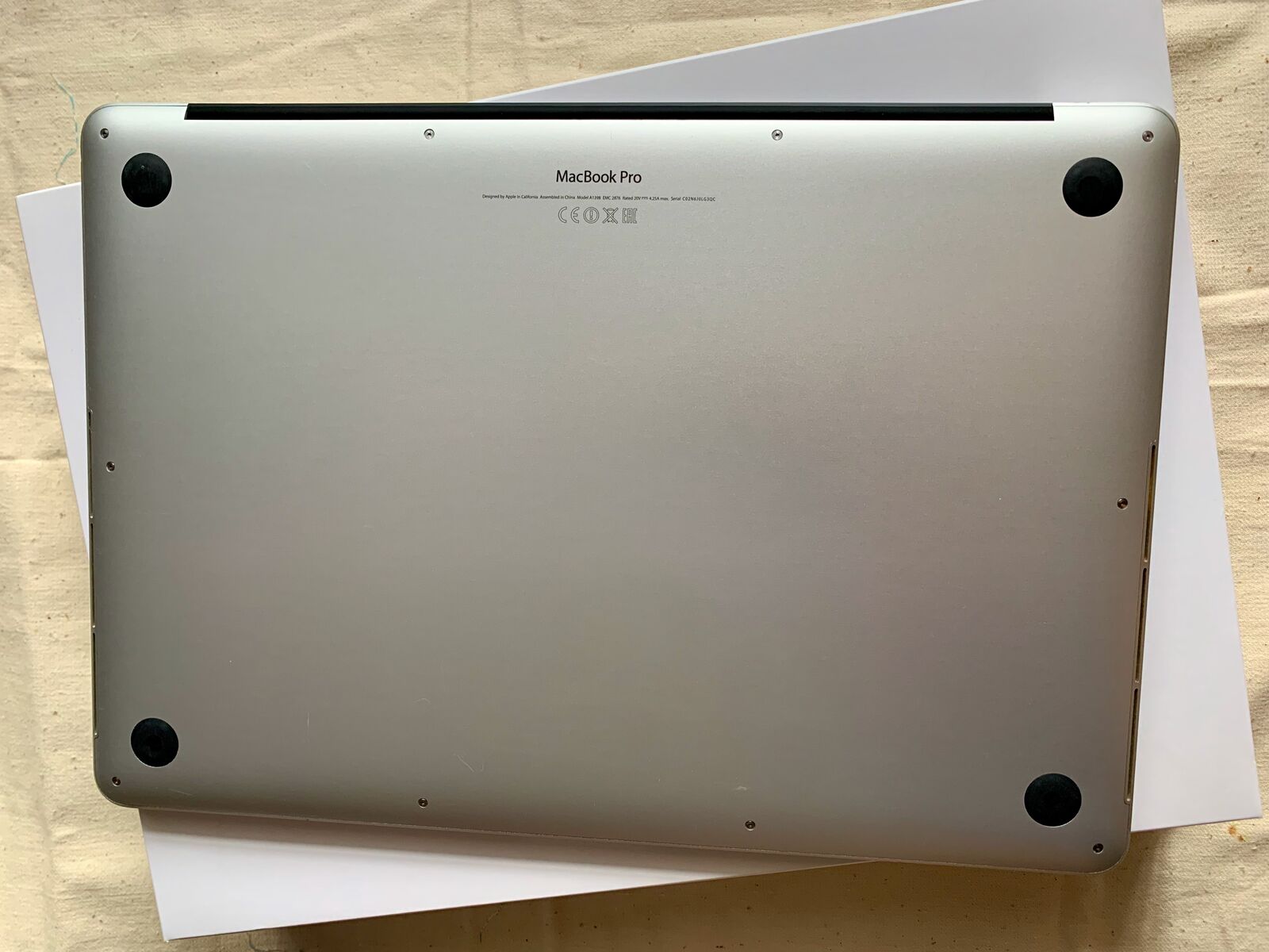 Macbook Pro 15 2014 16/256 повн комплект Гарний стан