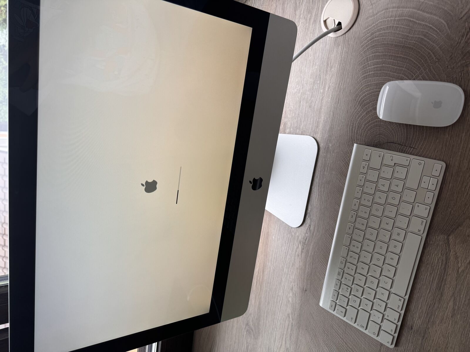 iMac 21,5-inch, Mid 2010 