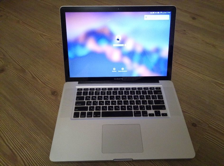 MacBook Pro 15" i7 16Gb SSD 250Gb