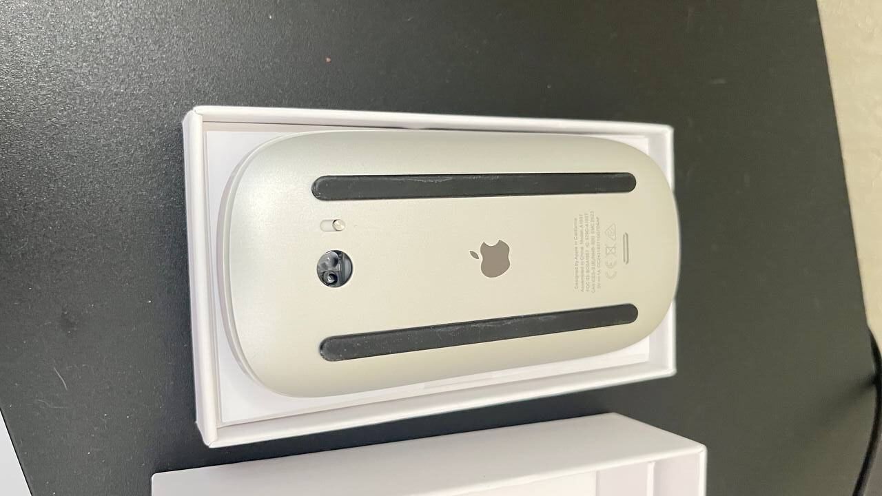 Миша Magic Mouse 2 White