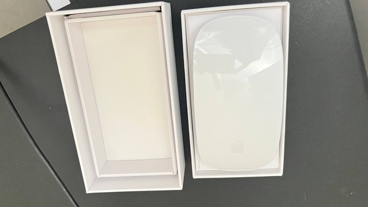 Миша Magic Mouse 2 White