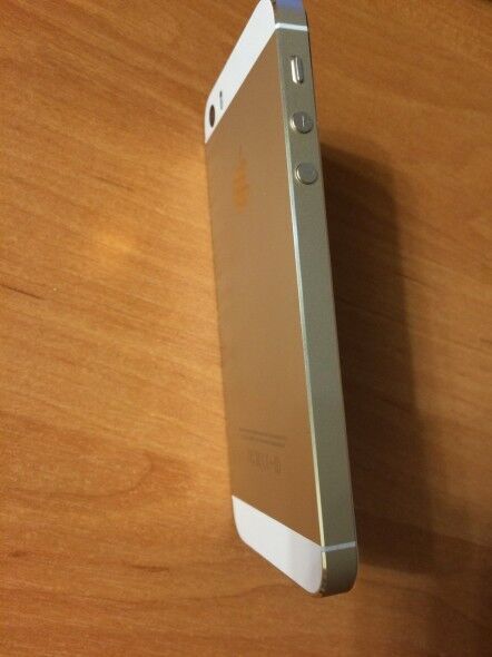 IPhone 5S 16gb Gold Идеальный