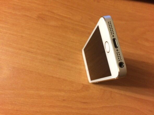 IPhone 5S 16gb Gold Идеальный