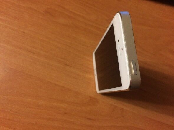IPhone 5S 16gb Gold Идеальный