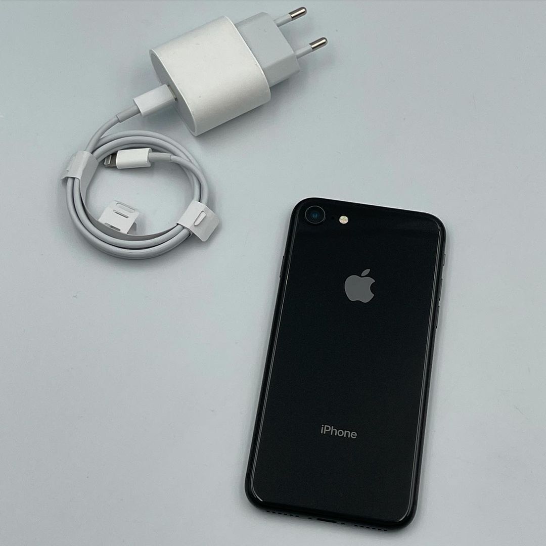 IPhone 8 64gb Space Gray Идеальный 