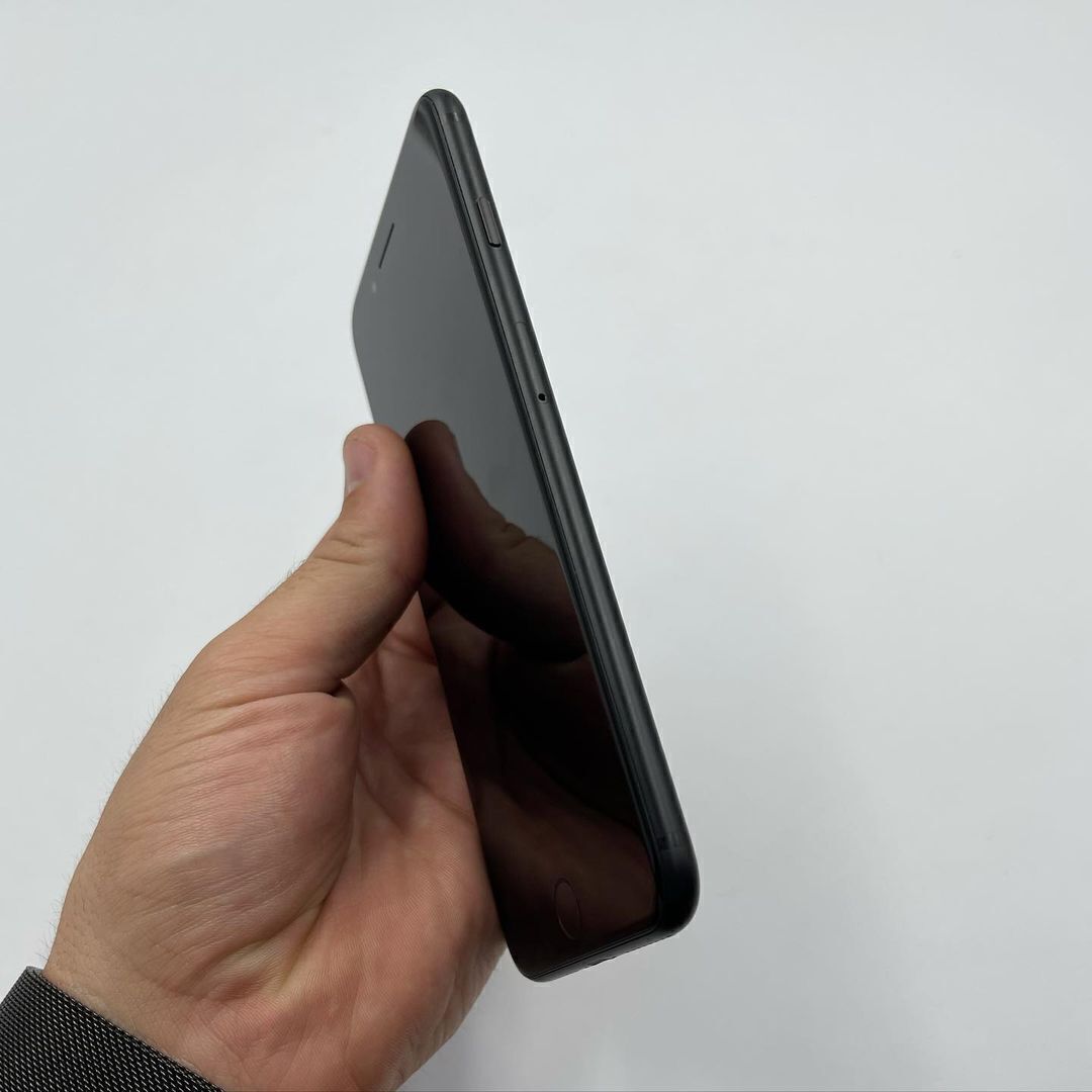 IPhone 7 Plus 32gb Matt Black Идеальный 