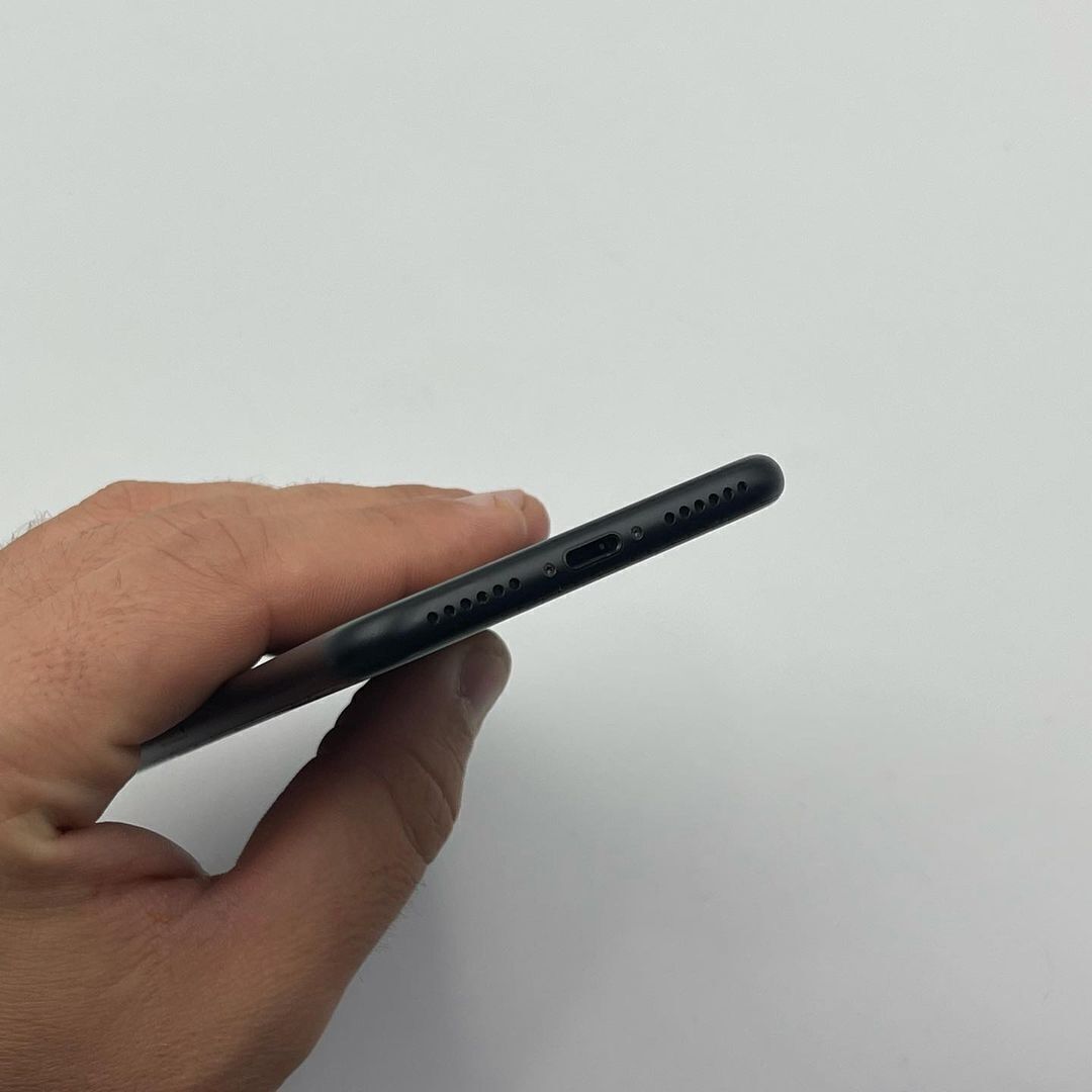 IPhone 7 32gb Matt Black Идеальный 