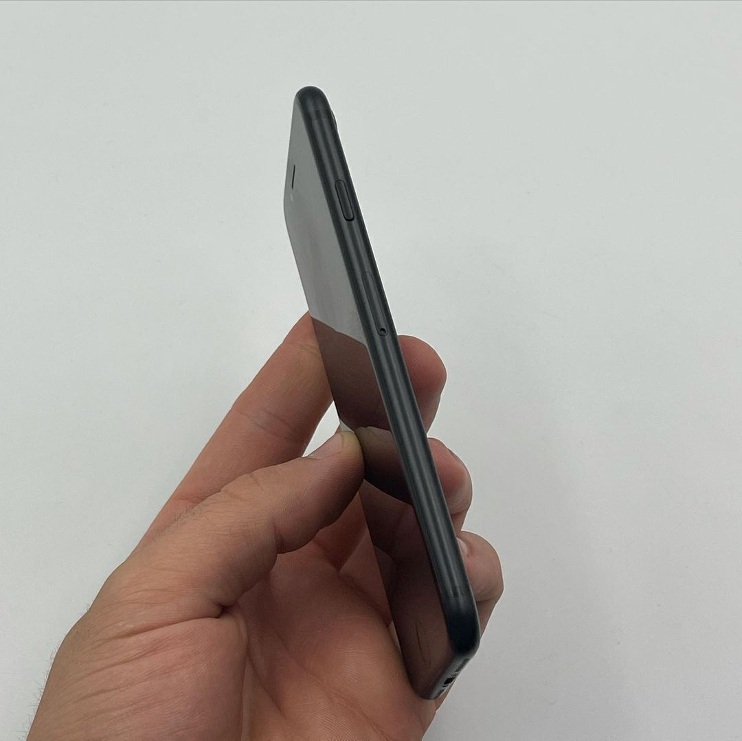 IPhone 7 32gb Matt Black Идеальный 