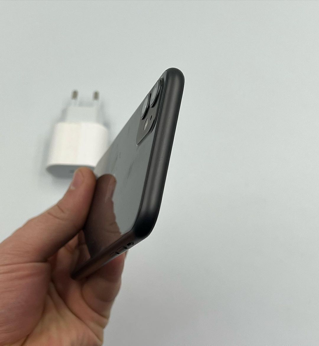 IPhone 11 64gb Black Идеальный 