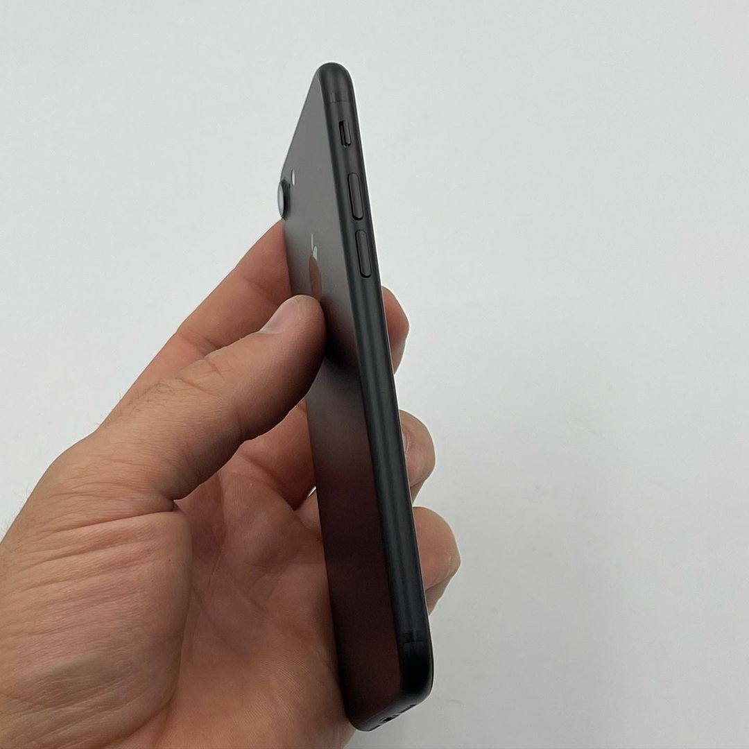 IPhone 7 128gb Matt Black Идеальный 