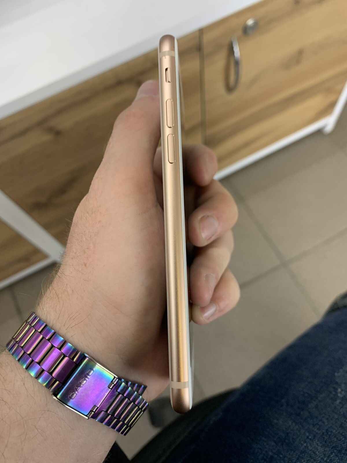 IPhone 8 64gb Gold Идеальный 
