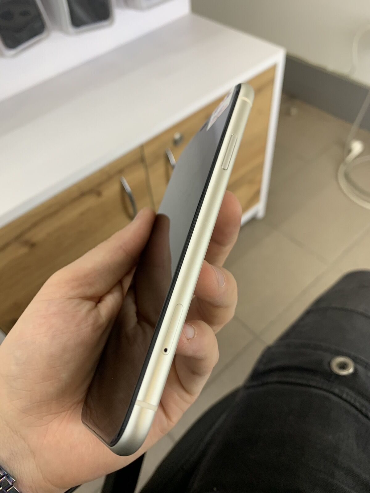 IPhone 11 128gb White Идеальный 