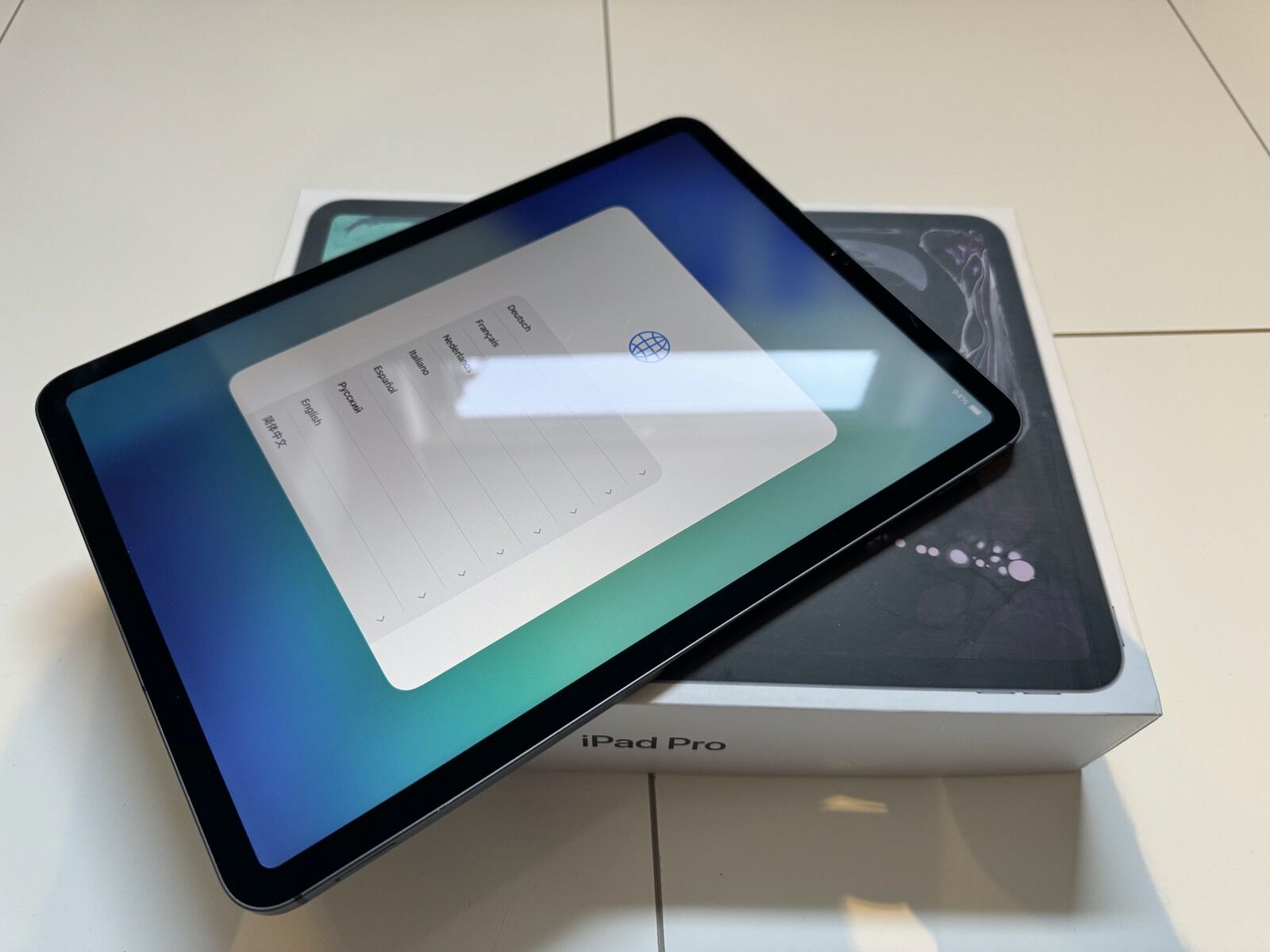 Apple iPad Pro 11 256 4G LTE повний оригінальний комплект