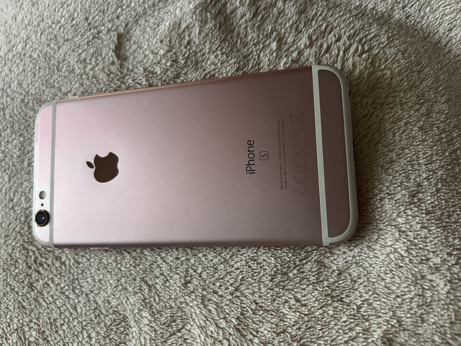 Apple iPhone 6s 64Gb