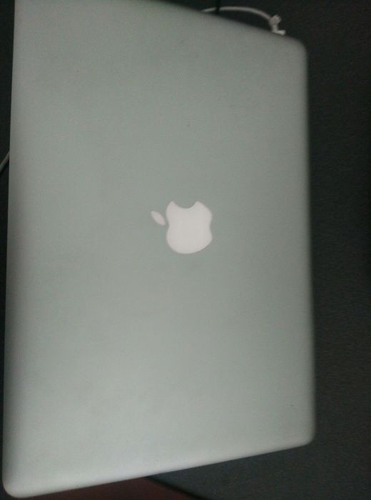 Macbook 13", Aluminum, Late 2008 