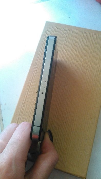 Продам Iphone 4 