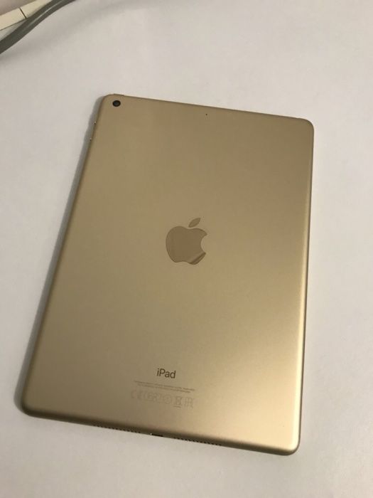 Apple iPad 5 2017 32Gb wi-fi Gold 