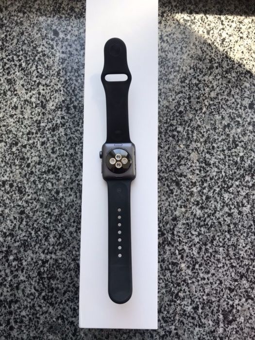 Продам Apple Watch 2 Sport. 38 mm.