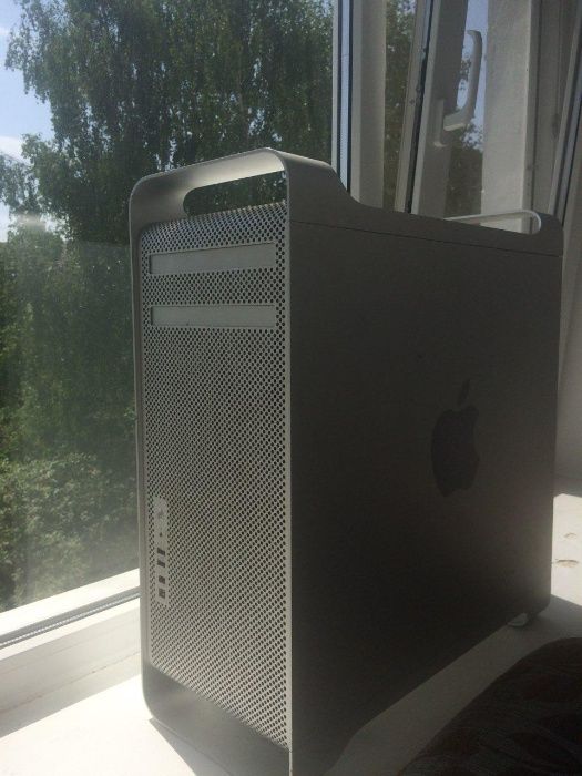 Apple Mac Pro 1.1 (2x2.66GHz, 13Gb, 1Tb HDD, GeForce 7300 GT) 