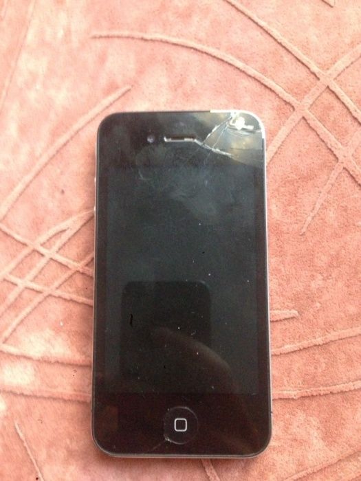 IPhone 4 16gb рабочий срочно! 