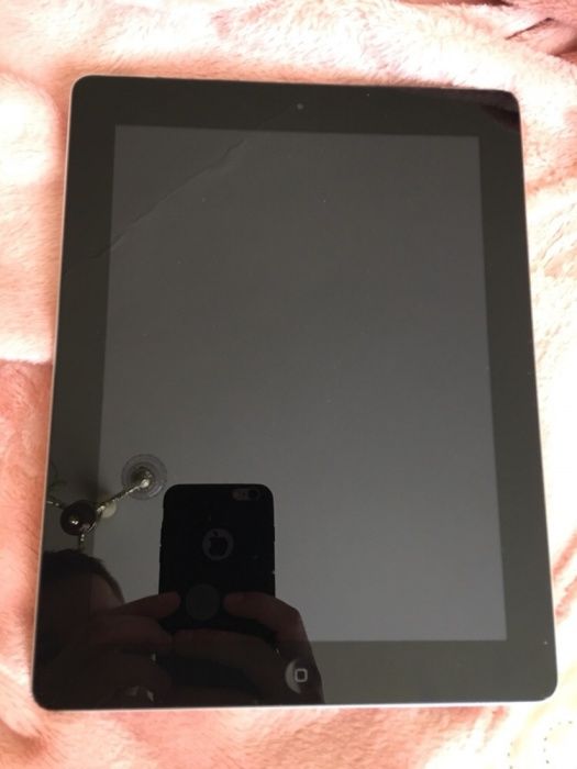 Apple Ipad 4 16 Gb Retina display,отличное состояние 