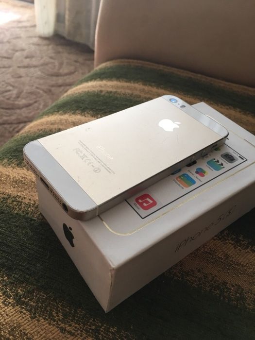 IPhone 5S 16gb Gold Never 