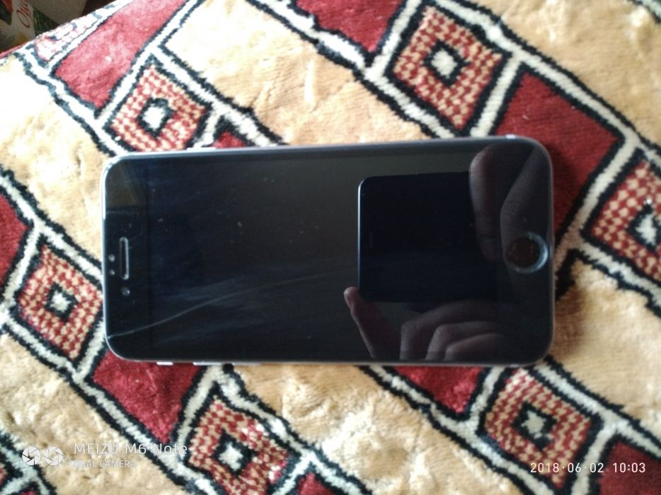 Продам Iphone 6 