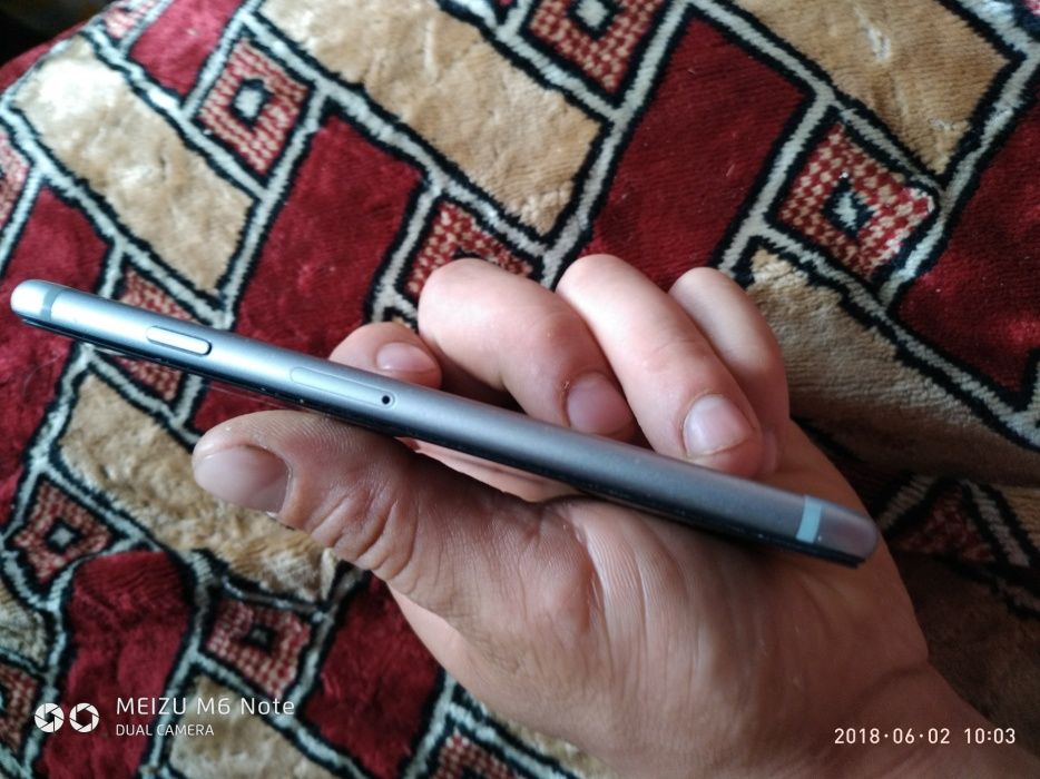 Продам Iphone 6 