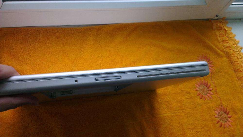 Продам Apple MacBook Pro (mid 2007, late 2008) в отличном состоянии 
